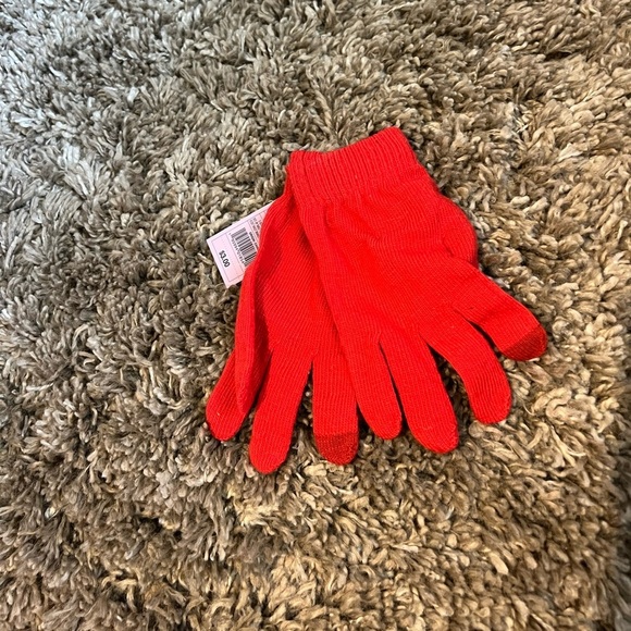 NWT red Wild Fable gloves - Picture 3 of 3